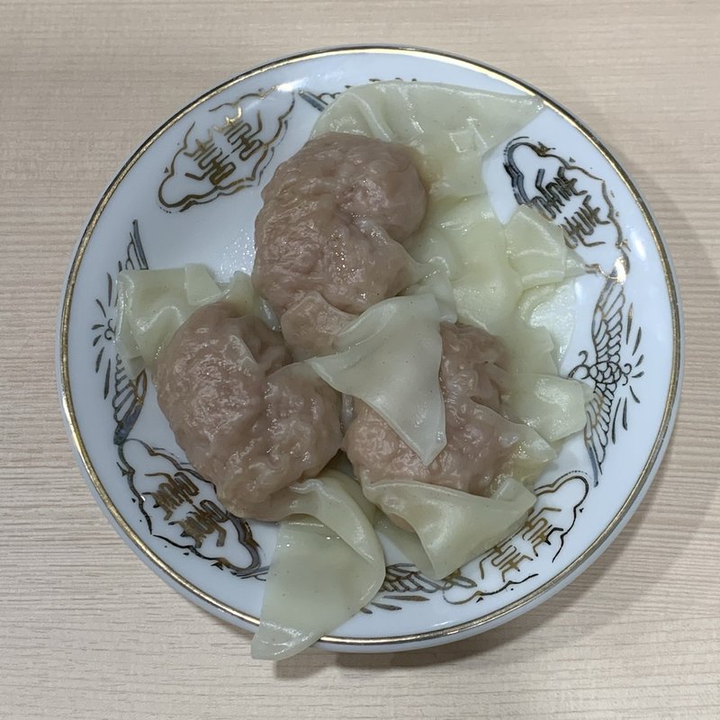 肉わんたん(ぷれじでんと)