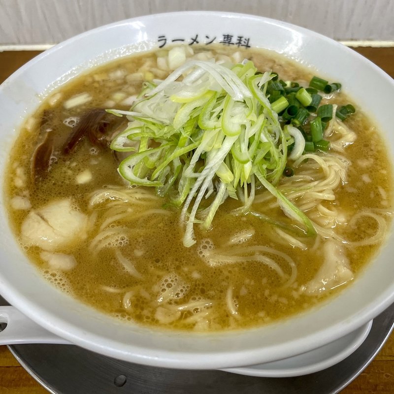 背脂濃厚煮干しそば(ラーメン専科 竹末食堂)