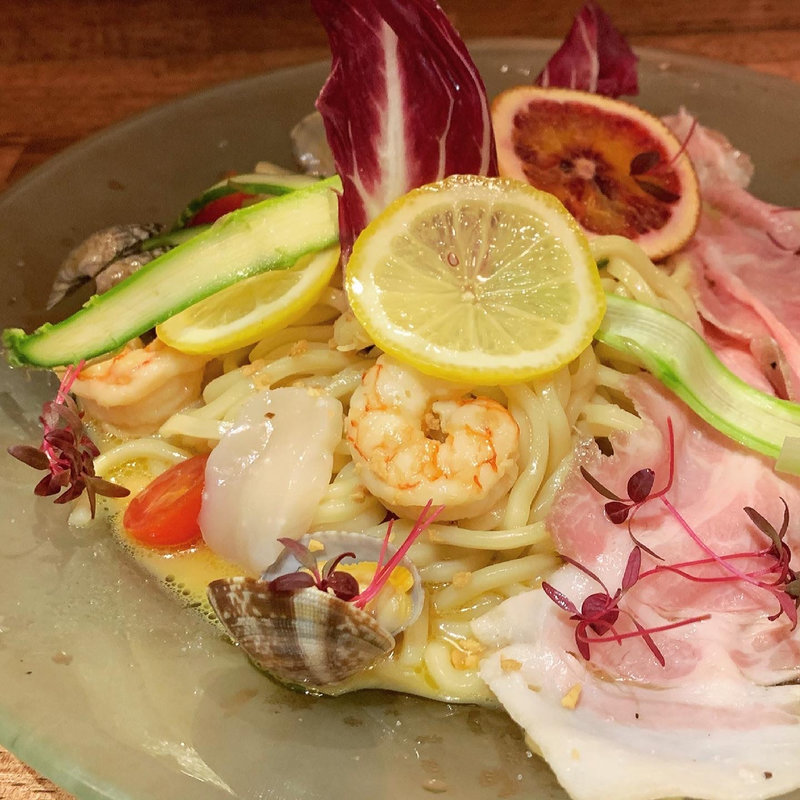 限定　イタリア シチリア島で出会った冷やし中華(海老丸らーめん)