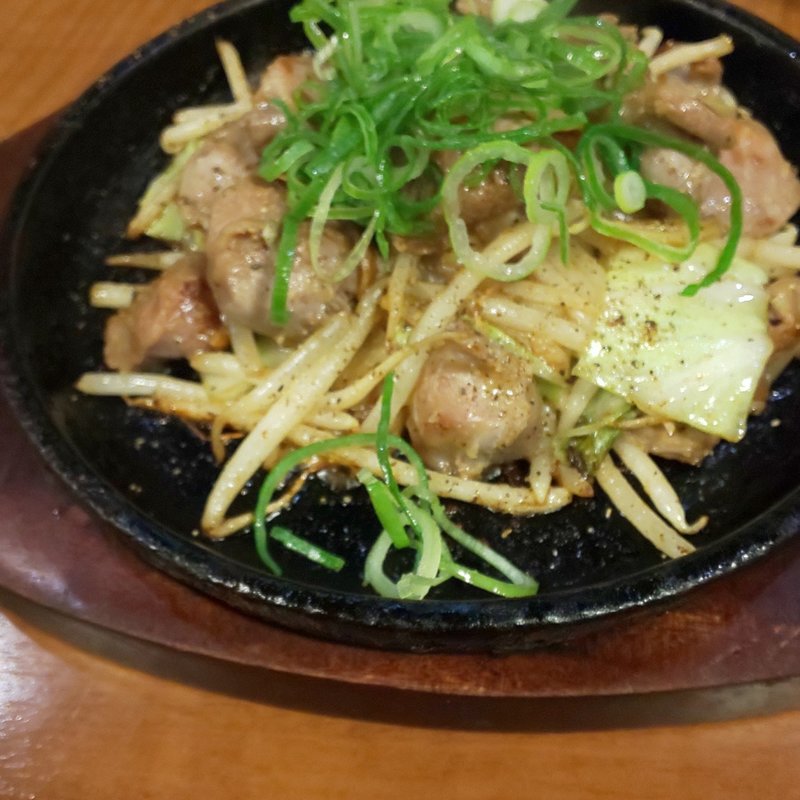 砂肝焼き ガーリック醤油(鉄板ダイニング 月とひまわり)