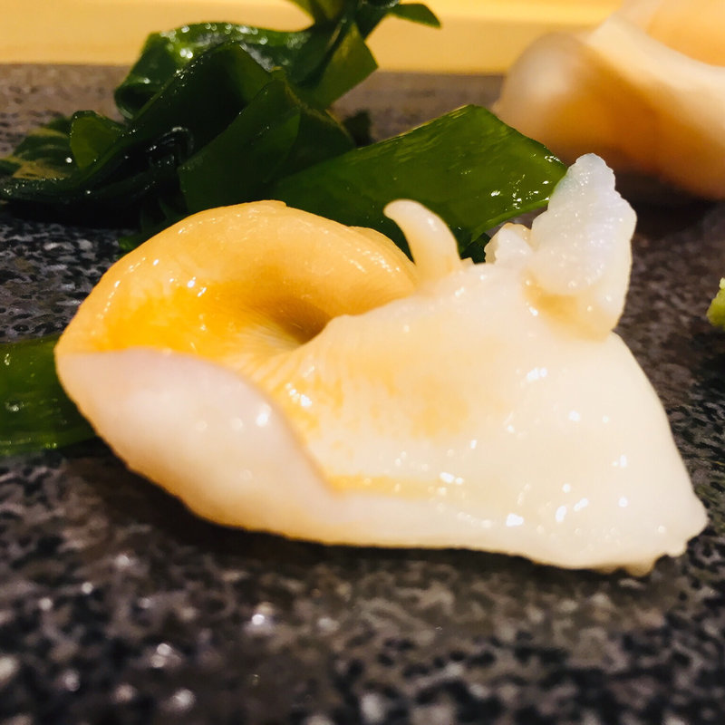 石垣貝のお造り(鮨一)