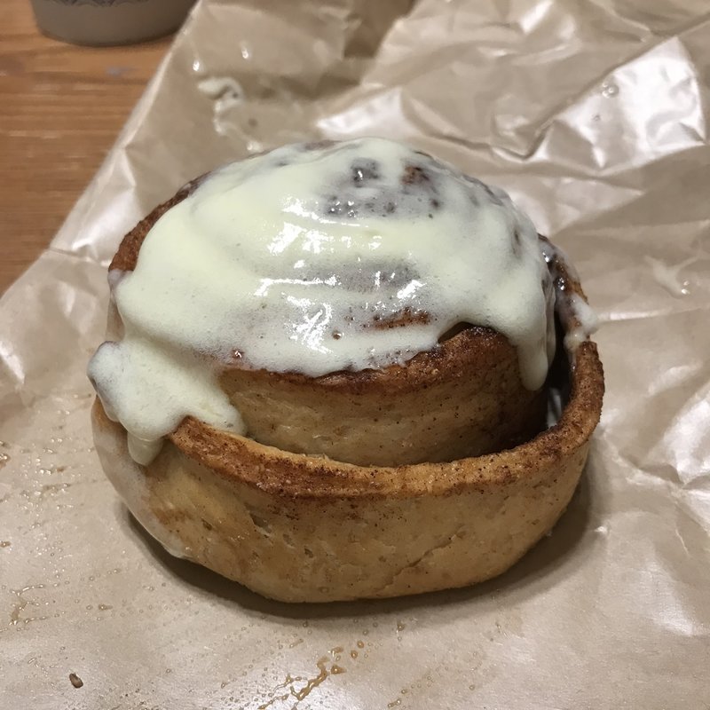 シナモンロール(nothing but sugar)