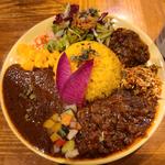 本日のスペシャル3種(スパイスカリー ハルモニア)