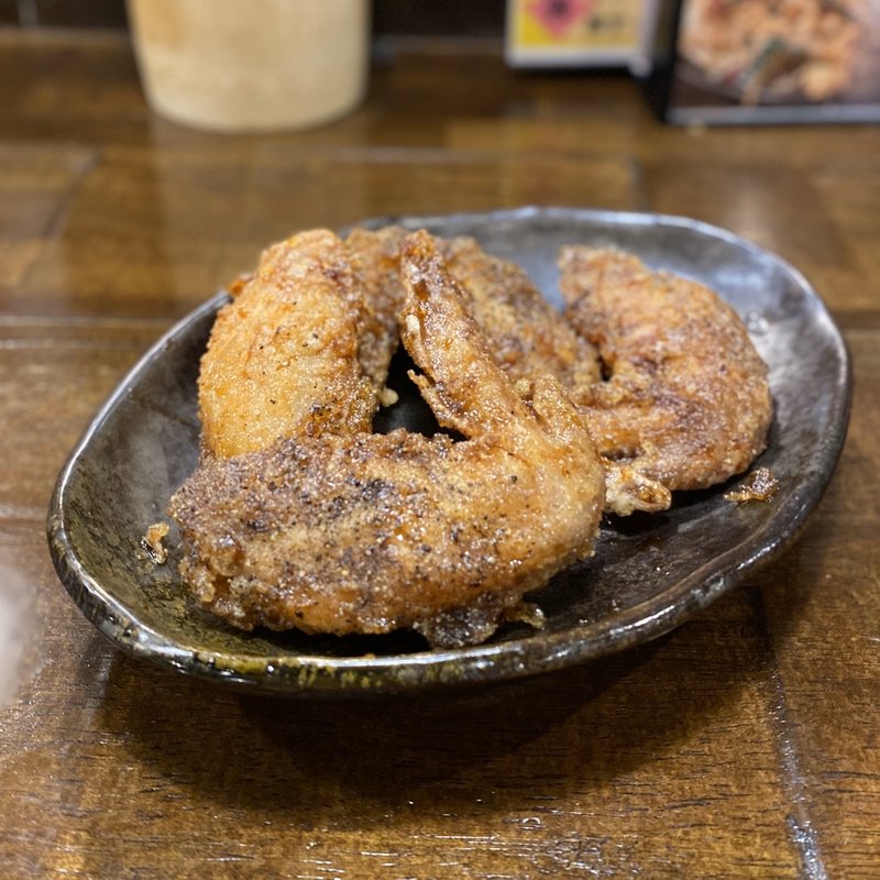 手羽揚げ(炭火焼ダイニング口八町 栄住吉店)