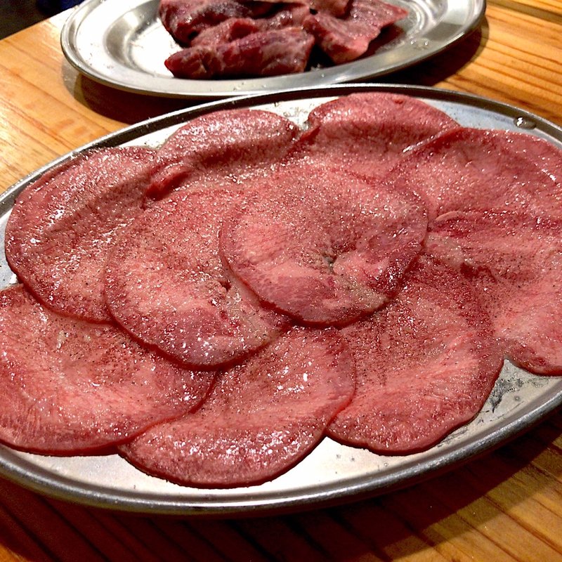 牛タン(大衆ホルモン・やきにく 煙力)