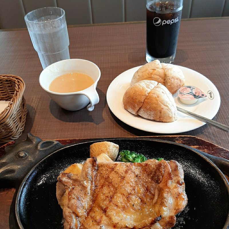 チキンステーキランチ(フォルクス 船橋店 )