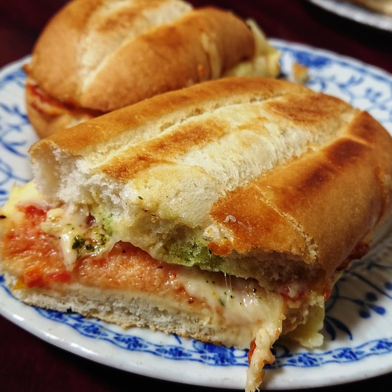 マルゲリータ ピザサンド(ドミノ・ピザ川崎上平間店)