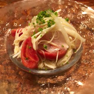 鯛とウドの素麺(ata)