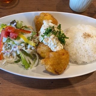 チキン南蛮プレート(Mogu-Mogu Cafe)