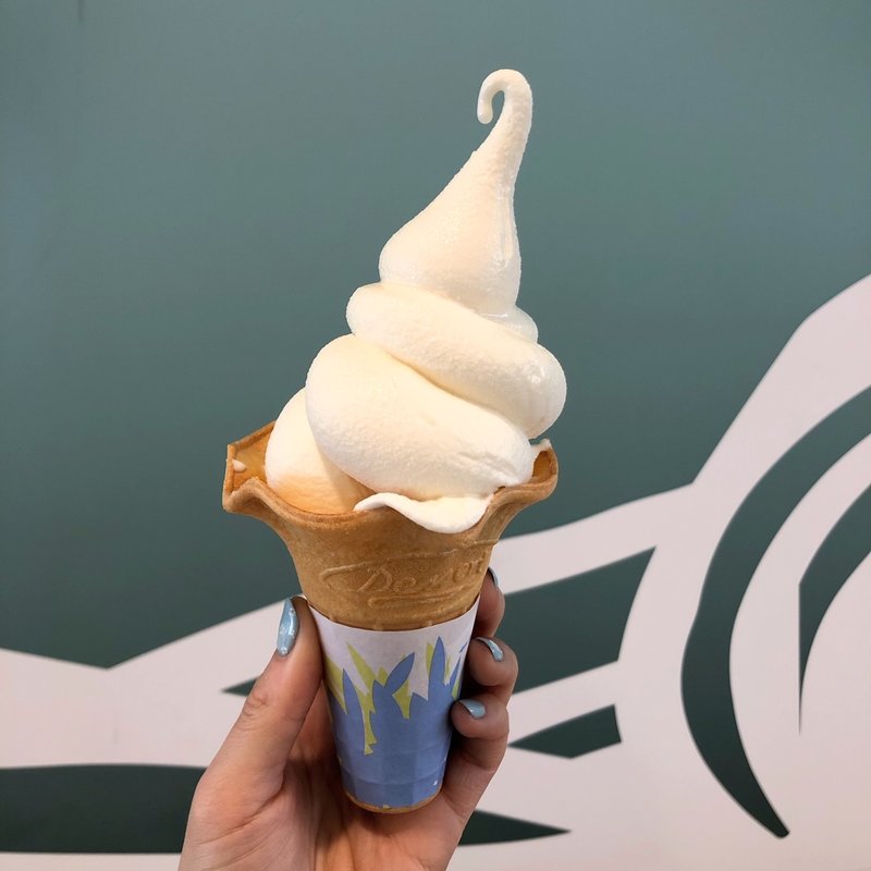 ソフトクリーム(Crystal Cafe クリスタルカフェ)