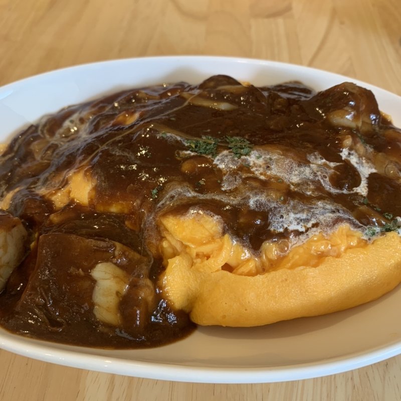 とろとろ、チーズのデミグラスオムライス(フェリーチェ)