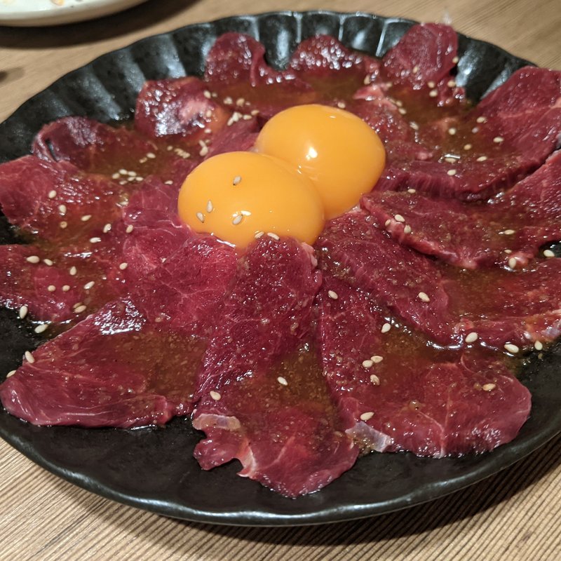 桜ユッケダブル(炉端かば 安来駅前本店)