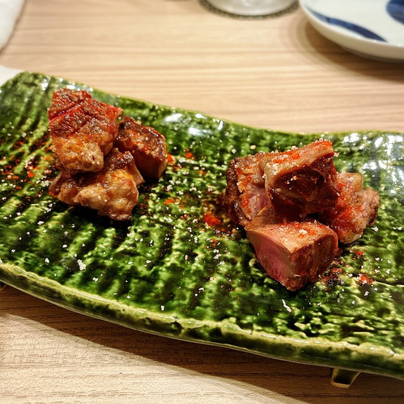 芳寿豚の厚切りタン焼き トリュフ塩で(ふぐぶた酒場)