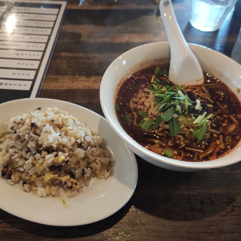 紅麻辣坦々麺(點心 （テンシン）)