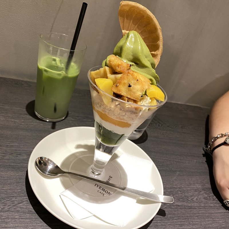 抹茶パフェ　大学芋マロン(伊右衛門カフェ ルクア イーレ店)