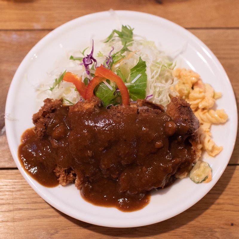 ビーフカツ(洋食のオーニシ)