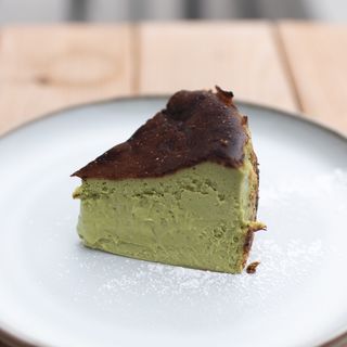 抹茶のバスクチーズケーキ(Piece by Piece coffee)