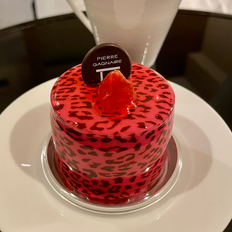 ラ・パンテール・ローズ(ピエール・ガニェール　パン・エ・ガトー)