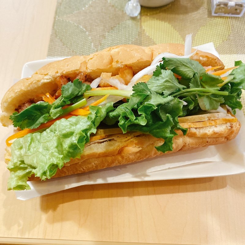 ミックスバンミ(Hải Anh Milk Tea & Fastfood)