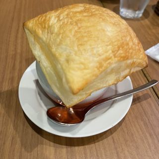 手仕事ハンバーグ サラダセット(手仕事ハンバーグ ぎゅう丸 飯塚店)