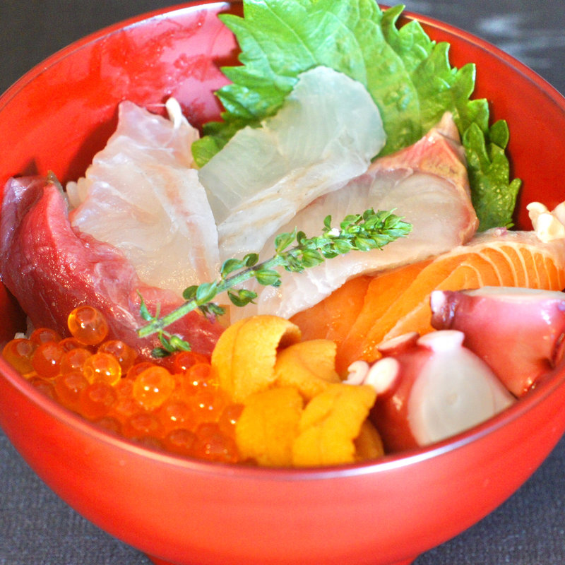 魚eats(三宅水産)