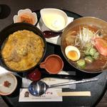 比内地鶏親子丼と冷麺セット(秋田比内や 大館本店 （ひないや）)