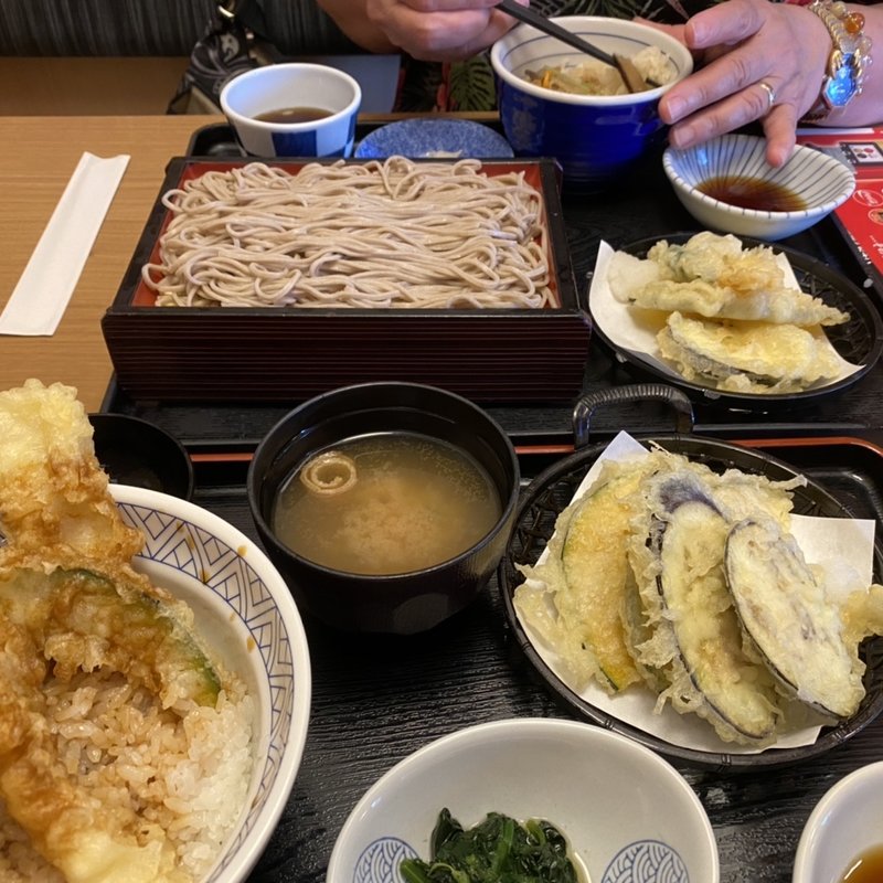 天丼と蕎麦(夢庵 松戸和名ヶ谷店)