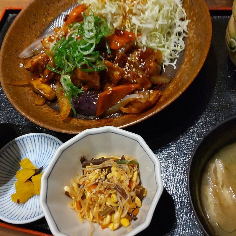 (九州博多料理 もつ鍋 幸 大名古屋ビルヂング店)