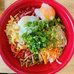 【生食可能】溶岩焼きユッケビビンパ 