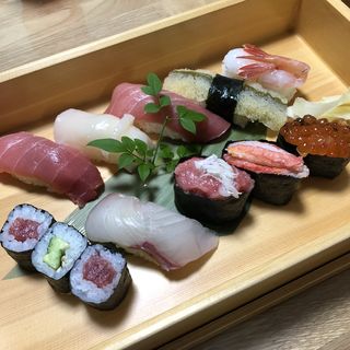 特上にぎり(出前)(鮨處徳山)