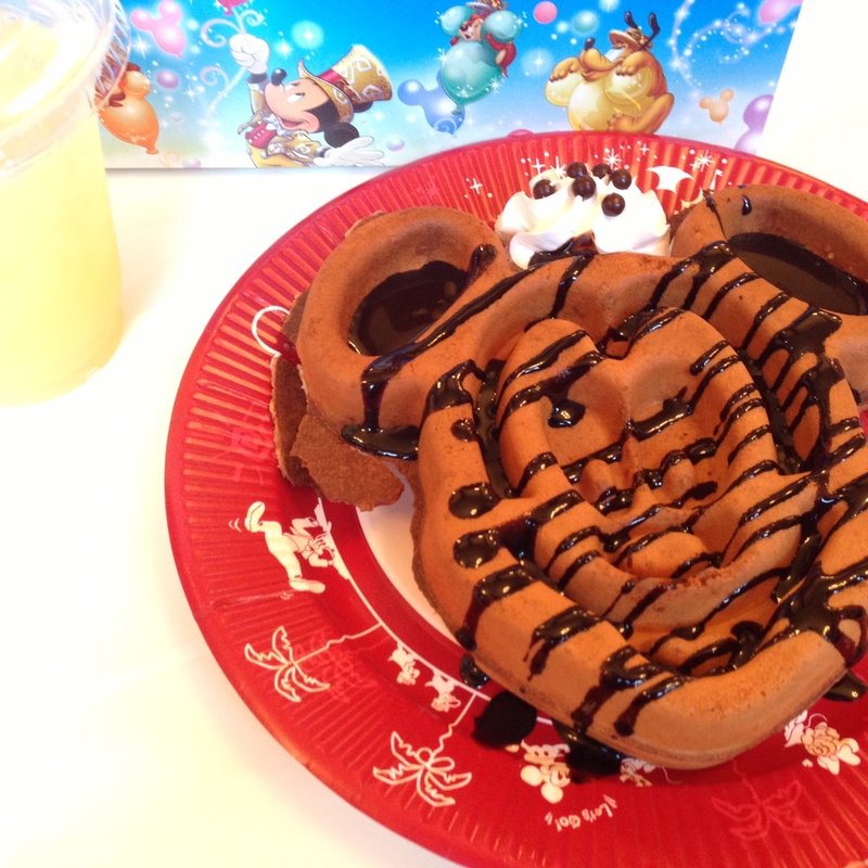 ミッキーワッフル ストロベリー&カスタード(グレートアメリカン・ワッフルカンパニー)