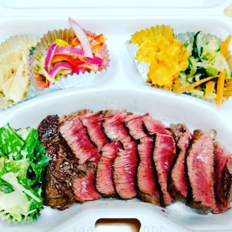 ランプステーキ定食テイクアウト(みんなのおかん。)