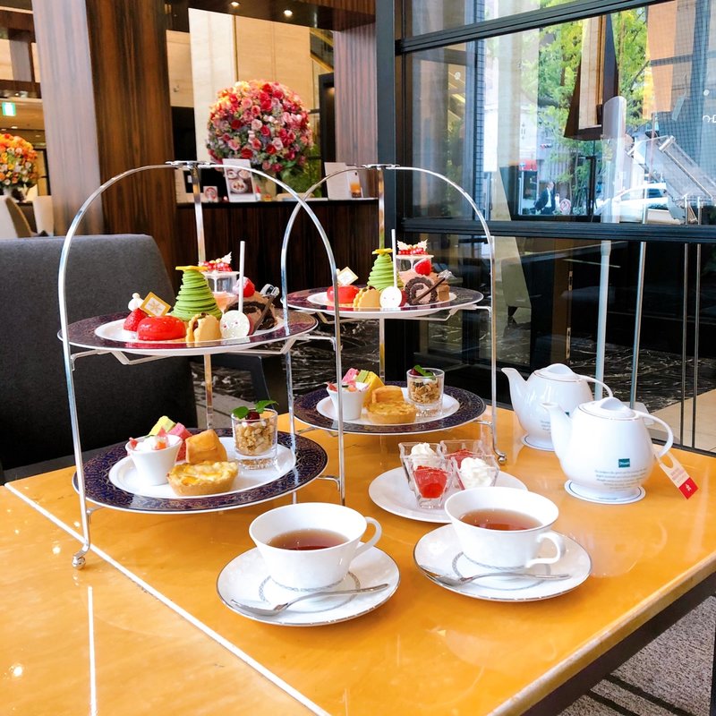 アフタヌーンティーセット(ティーラウンジ「ファウンテン」 ホテル日航大阪)