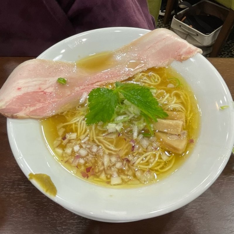 淡麗醤油らーめん(中華蕎麦 はなとみ)