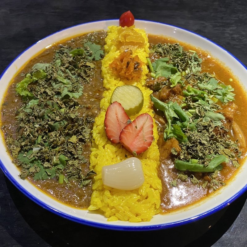 カレー2種盛り(スープカレースパイスカレー専門店Node21 神田本店)