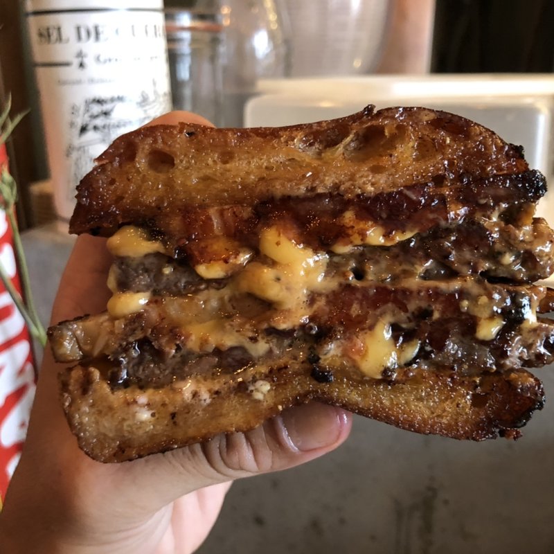 PAKUTTA YATU(Dexter Diner)