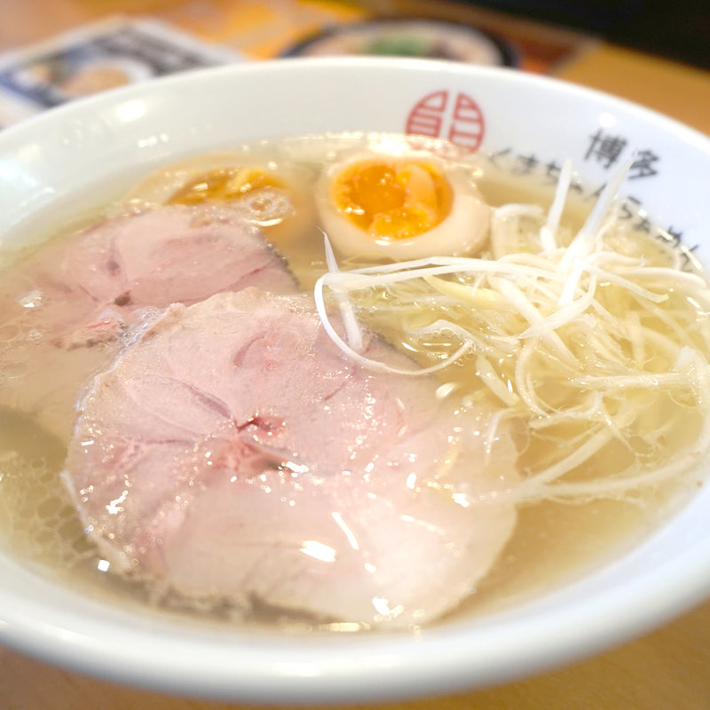 クリアとんこつ(博多くまちゃん らぁめん 春日店)