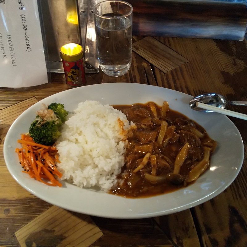 タンシチューライス(たん焼 忍)