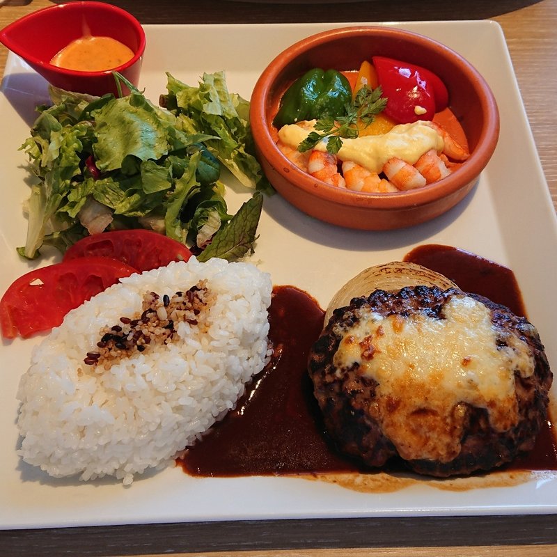 ご馳走ハンバーグ デミグラスソース(むさしの森珈琲 川崎野川店)