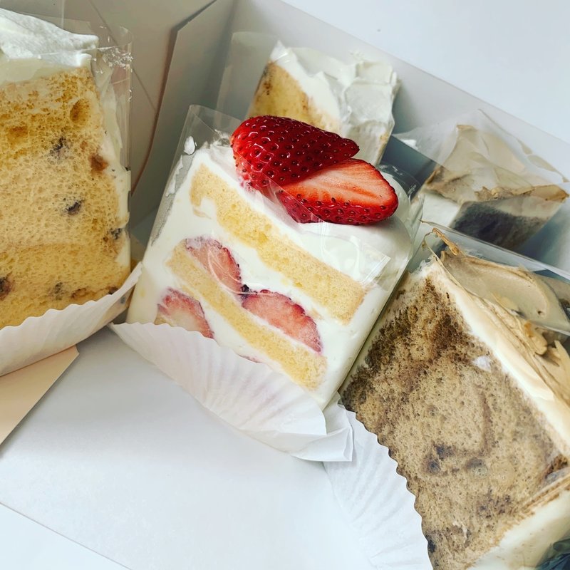 いちごシフォンケーキ(Yumifon)