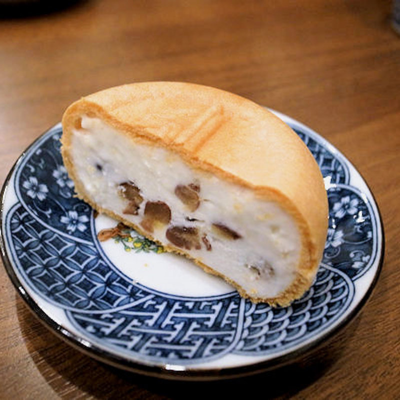 塩あずき最中アイス(焼き鳥 ごくう 月島店)