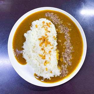 牛すじカレーライス 並盛(牛すじカレー 小さなカレー家 大久保店)