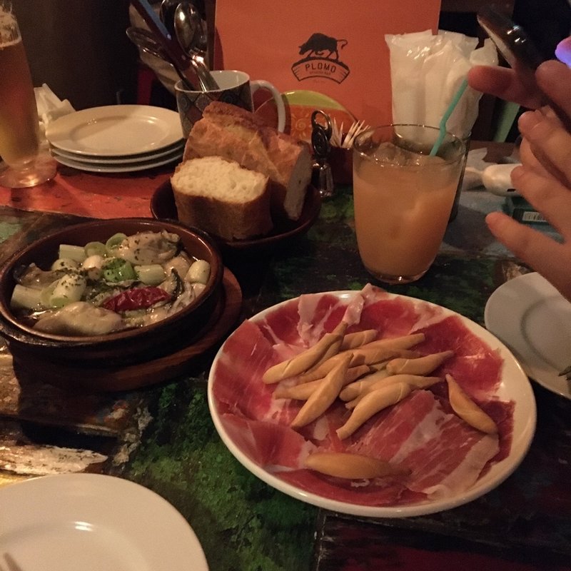 (スパニッシュ バル プロモ （SPANISH BAR PLOMO）)