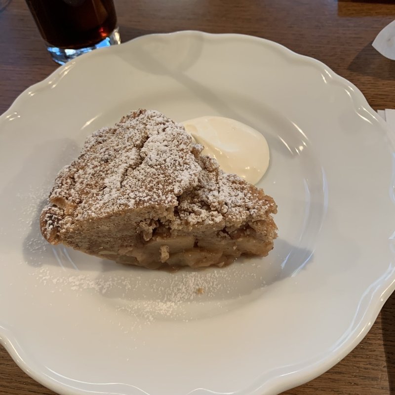 バビーズの定番「ホットアップルパイ」(Bubby's 汐留)