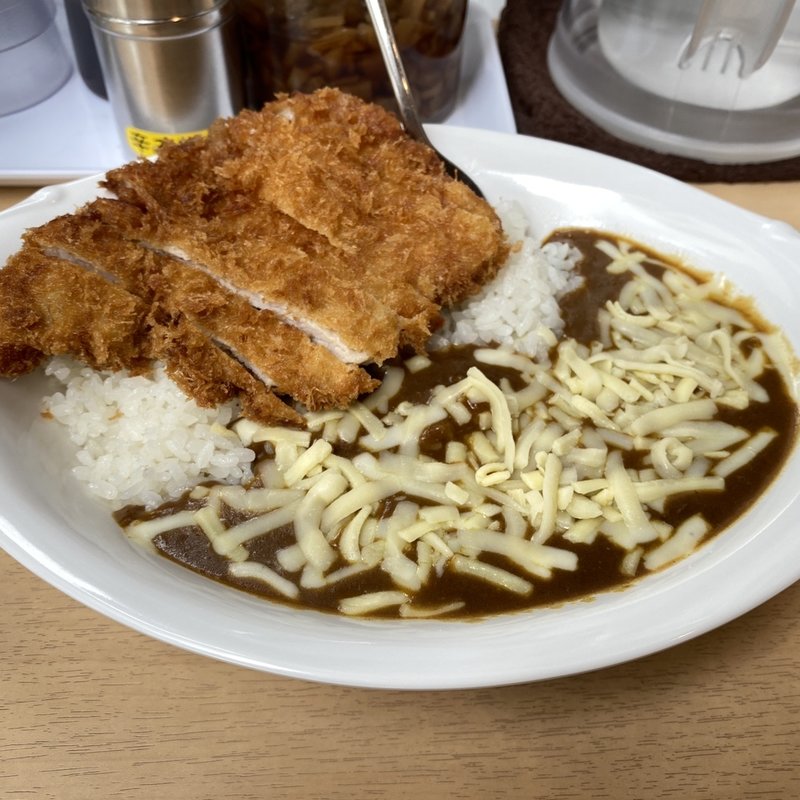 ロースカツとチーズのカレー(カレー屋 花一)