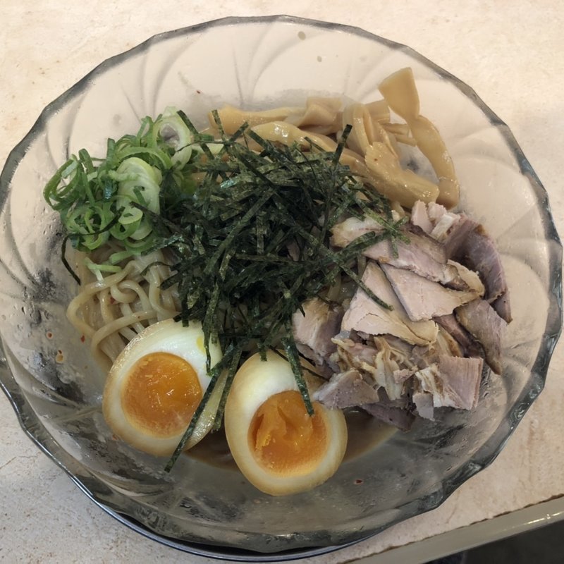 ゴマとんこつ冷麺(博多とんこつ 真咲雄)