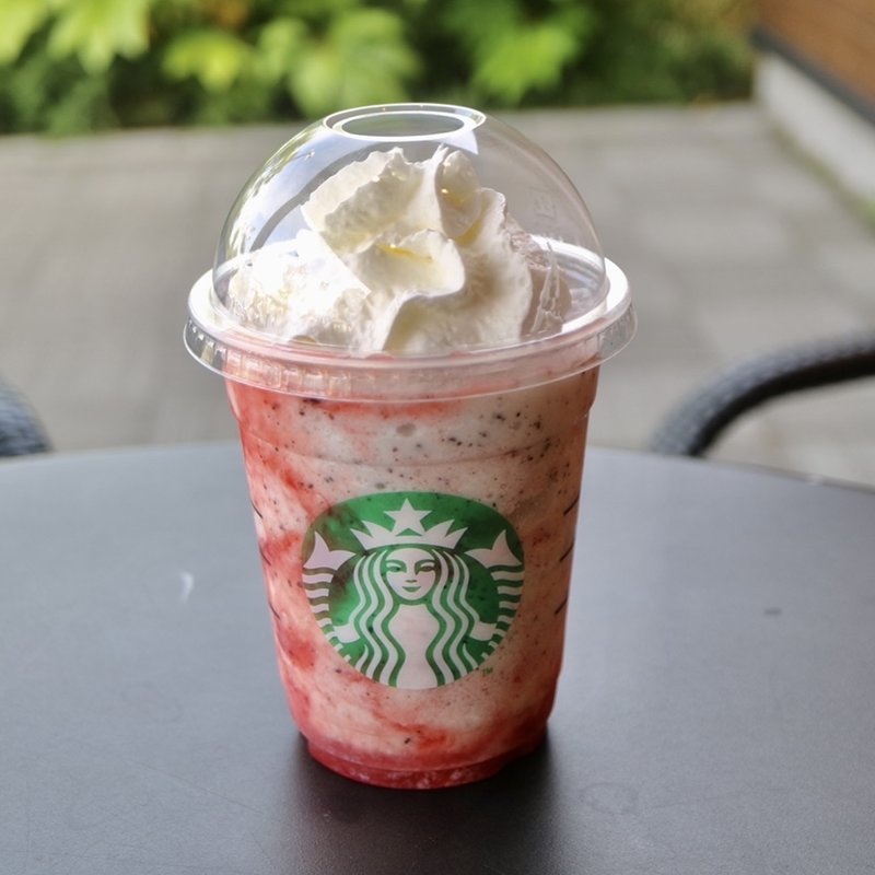 ストロベリーフラペチーノ(スターバックスコーヒー三島玉川店)