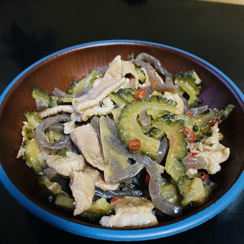 ゴーヤ&鶏皮きんぴら(自宅)