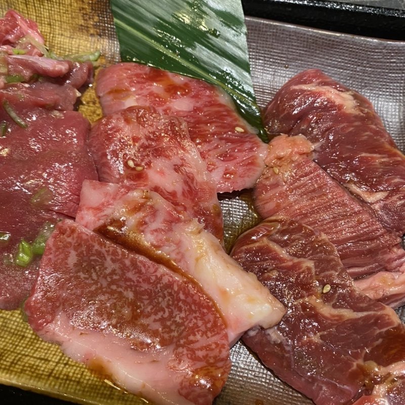 牛タンと山形牛カルビセット(和牛焼肉 土古里 ルミネ横浜店)