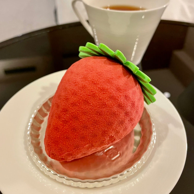 ストロベリーケーキ(ピエール・ガニェール　パン・エ・ガトー)